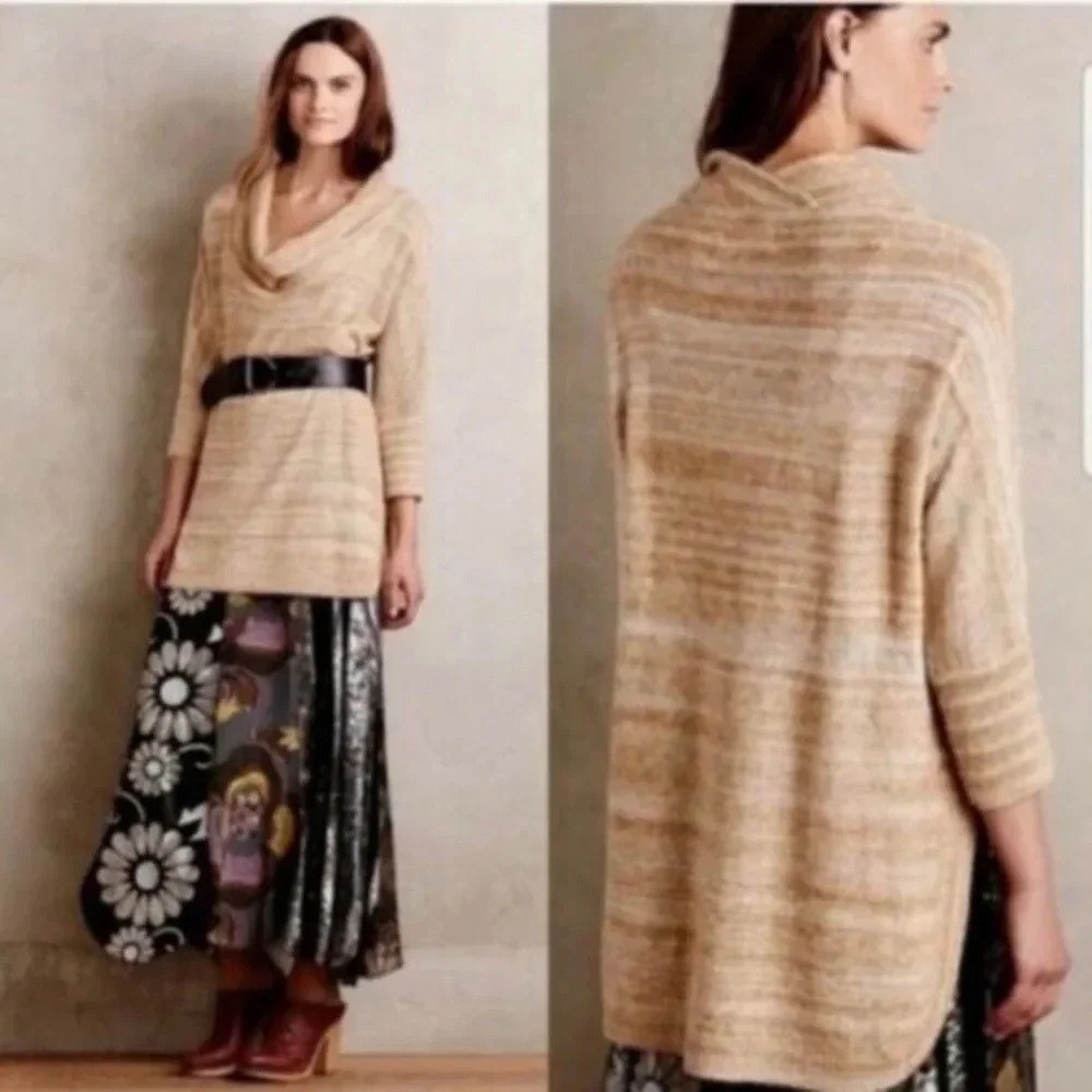 0260. ANTHROPOLOGE FIELD FLOWER COWL NECKLINE SWEATER SIZE MEDIUM